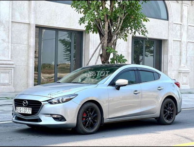 Mazda 3 2017 1.5 AT Facelift 76000 km Bạc