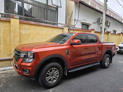 Ford Ranger XLS 5 chỗ Cam