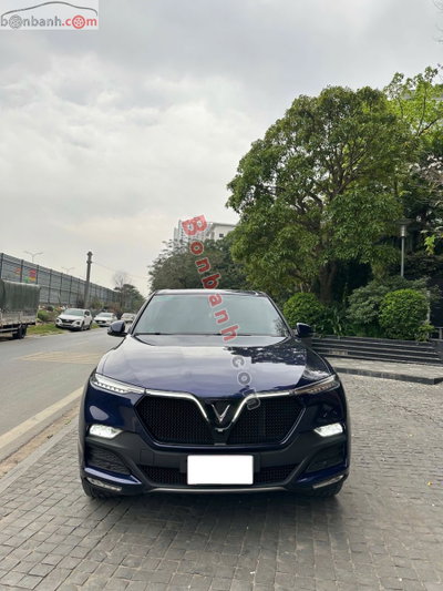 Xe VinFast Lux SA 2.0 Base 2.0 AT 2021