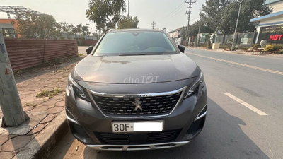 Peugeot 5008 2018 Xám 7 chỗ