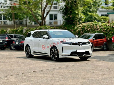 Xe VinFast VF9 Plus 6S 2025