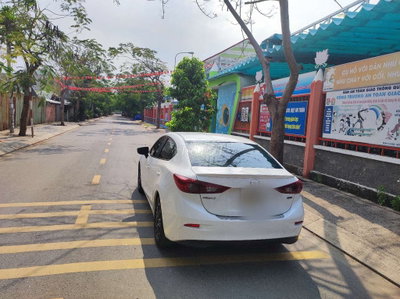 Mazda 3 2017 Trắng