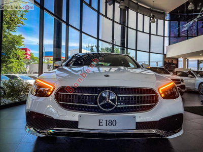 Xe Mercedes Benz E class E180 2025