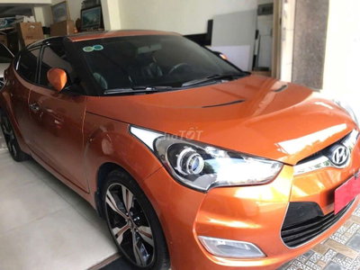 Hyundai Veloster 2011 Cam