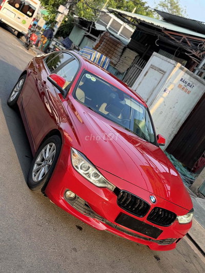 BMW 320i 2013 Đỏ
