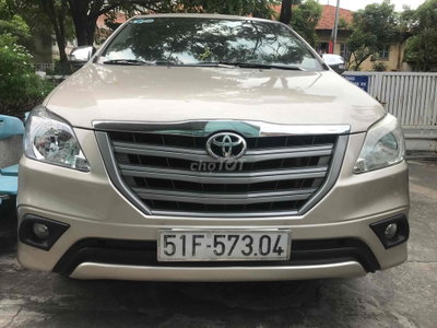 Toyota Innova 2015 2.0E - 120000 km