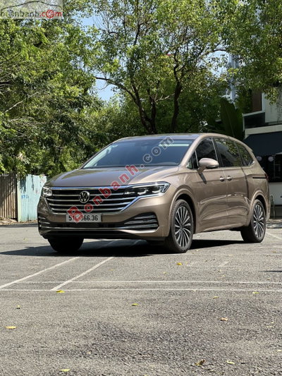 Xe Volkswagen Viloran Luxury 2024