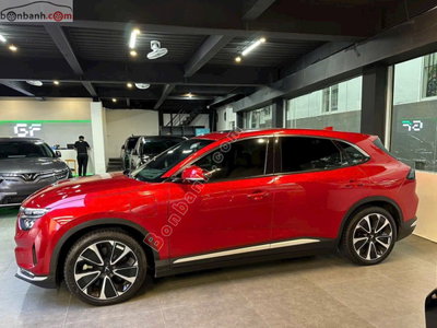 Xe VinFast VF8 Plus AWD 2023