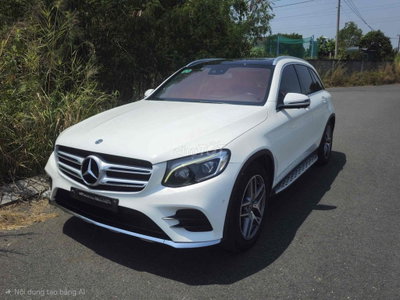 Mercedes Benz GLC300 4matic 2019 - 1 chủ tên cty