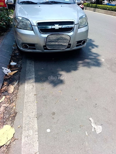 Chevrolet Aveo 2012 Bạc