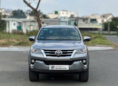 Toyota Fortuner 2018 2.4 AT màu bạc, 1 cầu giá 7xx