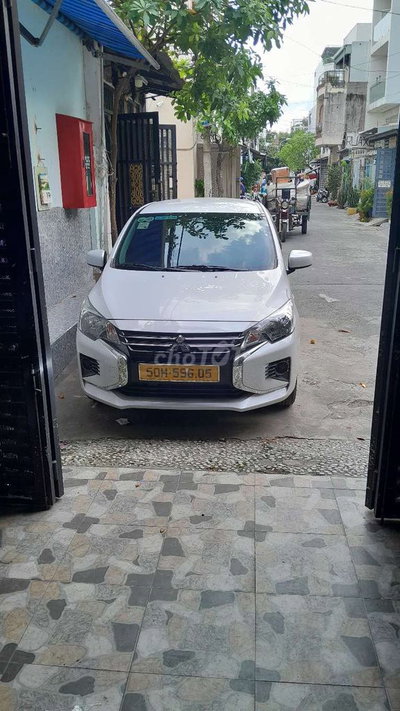Mitsubishi Attrage 2024 Trắng