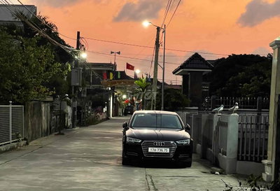 Audi A4 2017 Đen nâu 20 vạn km