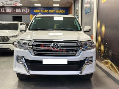 Xe Toyota Land Cruiser VX 4.6 V8 2015