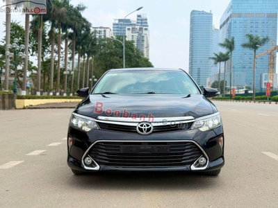 Xe Toyota Camry 2.0E 2019