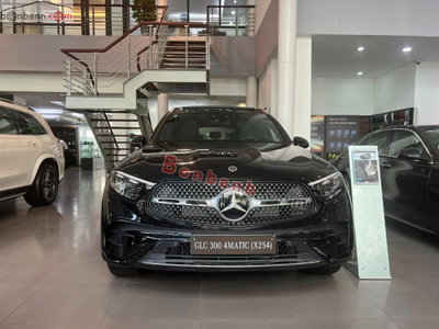 Xe Mercedes Benz GLC 300 4Matic 2025