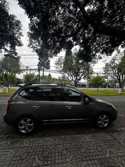 Kia Carens 2009 Xám