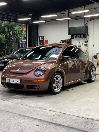 Volkswagen Beetle 2.5 Nâu
