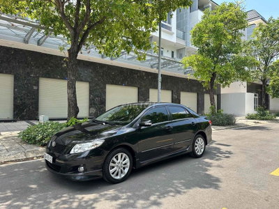 Toyota Corolla Altis 2010 Đen