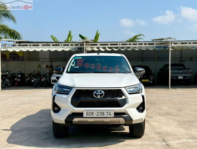 Xe Toyota Hilux 2.4L 4x2 AT 2024