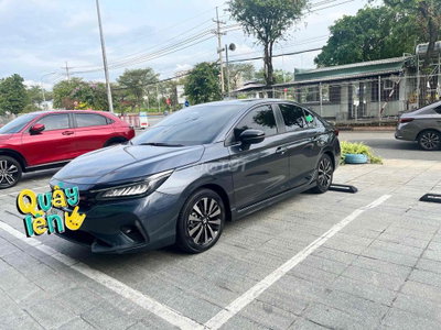 Honda CITY RS 2023 Sensing , odo: 17.000km