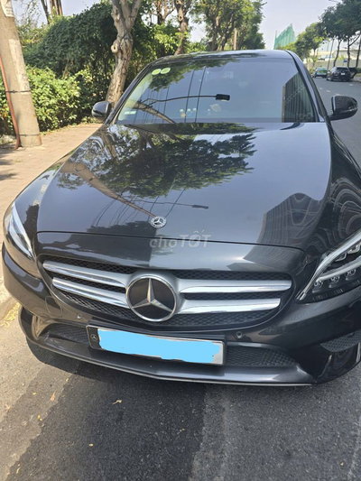 Mercedes C180 2020 56.000km Xám