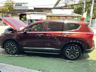 Xe Hyundai SantaFe Cao cấp 2.2L HTRAC 2021