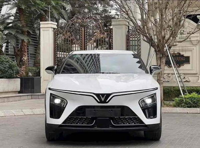 Vinfast VF7 Plus 1 Cầu 2026