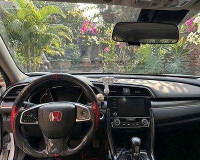 Honda Civic màu Trắng