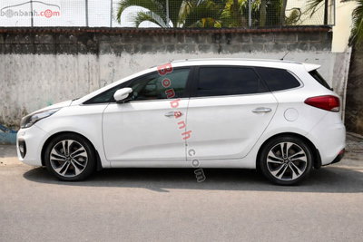 Xe Kia Rondo GAT 2018