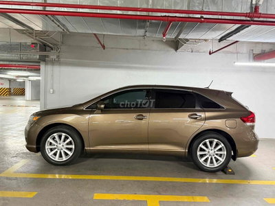 Toyota Venza Mua giá cao nhanh lẹ