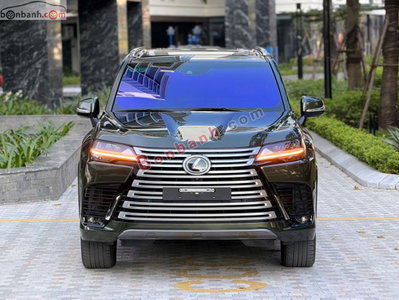 Xe Lexus LX 600 Urban 2024