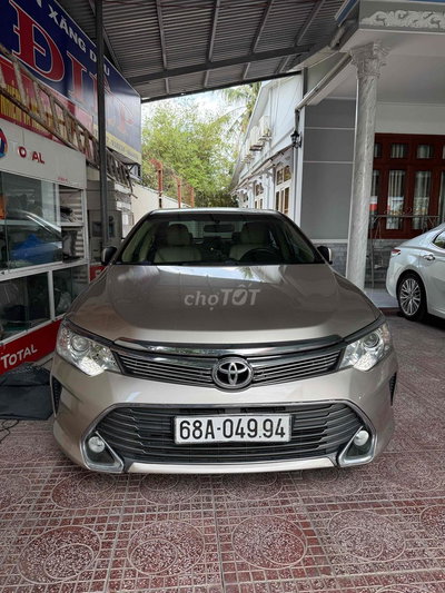 Toyota Camry 2016 Vàng cát