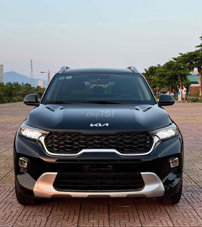 Kia Sonet 2023 Premium 1.5 AT - 24000 km