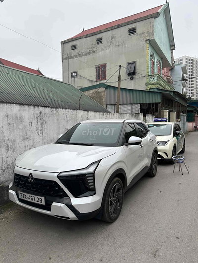 Mitsubishi Xforce Trắng 5 chỗ