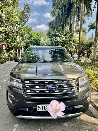 Ford Explorer 2016 Limited Xám