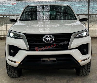 Xe Toyota Fortuner 2.4L 4x2 MT 2022