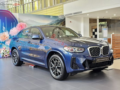 Xe BMW X4 xDrive20i M Sport 2023