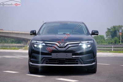 Xe VinFast VF8 Eco AWD 2024