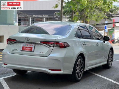 Toyota Altis 2022 1.8V Trắng