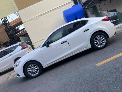 Mazda 3 2016 Tự động 70.000 km Trắng
