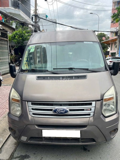 Ford Transit 2017 10 chỗ Limousine Luxury Nâu