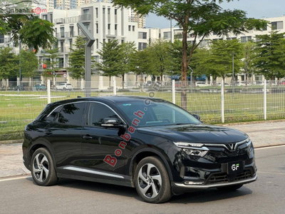Xe VinFast VF8 Eco AWD 2023