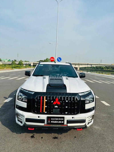 Mitsubishi Triton Athlete 2024 4x4 AT Trắng