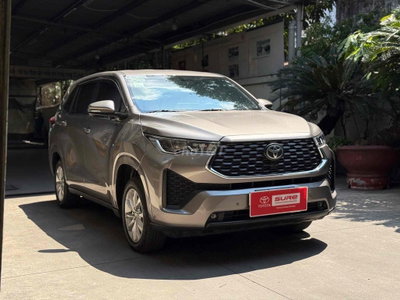 Innova Cross 2025 - HT Vay 70% - Giá Còn Giảm