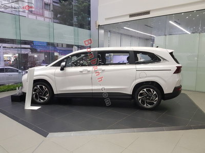 Xe Hyundai Custin Đặc Biệt 1.5T 2026