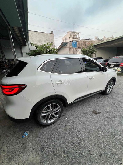MG HS 1.5 Sport 2022 Trắng
