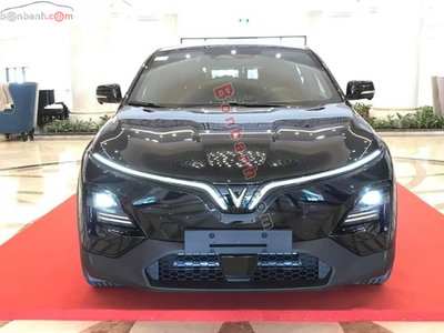 Xe VinFast VF6 Plus 2026