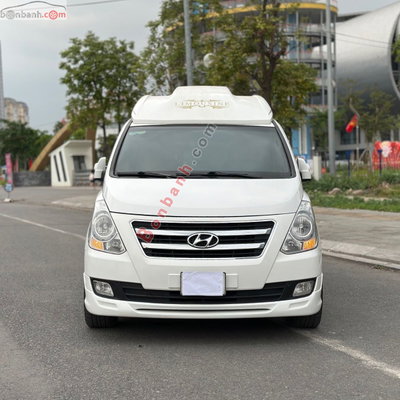 Xe Hyundai Grand Starex Limousine 2.4 AT 2016