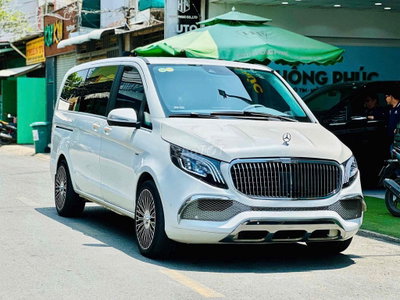 Mercedes V220 CDI Full Maybach Model 2016